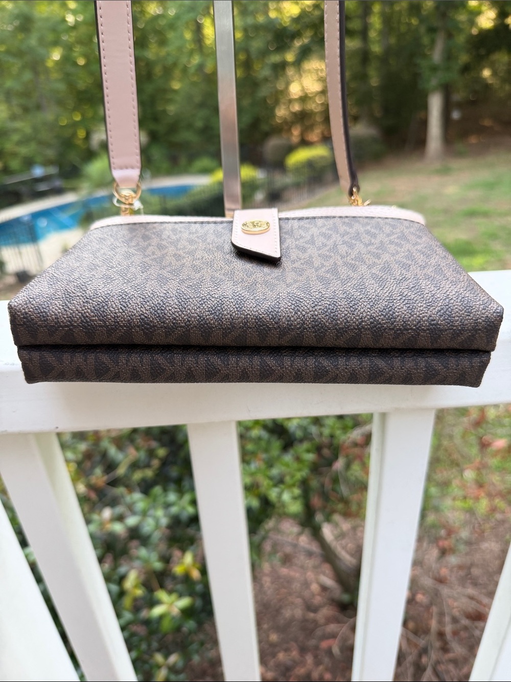Michael Kors Brown Logo Crossbody with Light Taupe Strap NWT - Picture 14 of 17